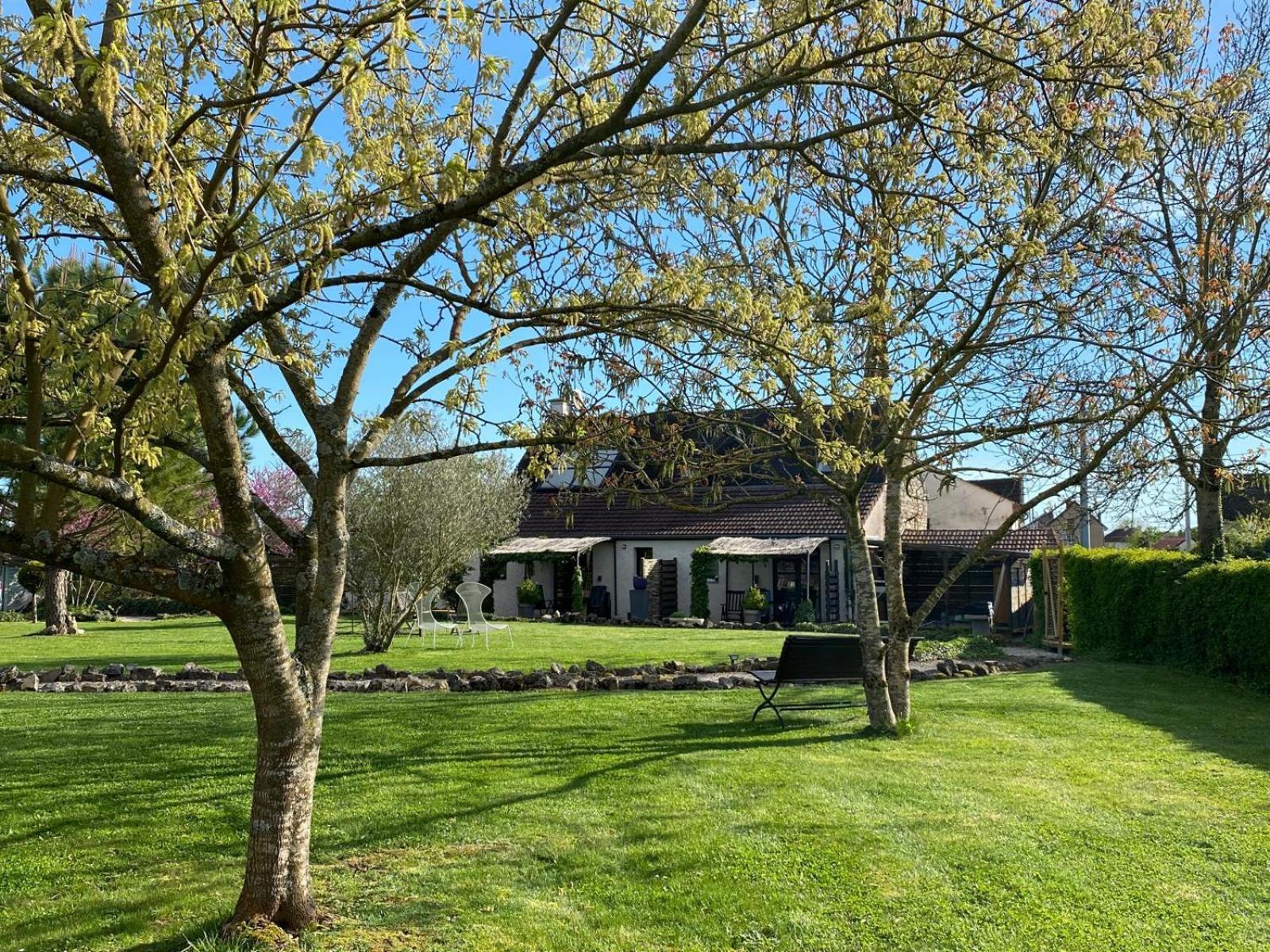 Appartamento Les Barongères Farges-les-Chalon Esterno foto
